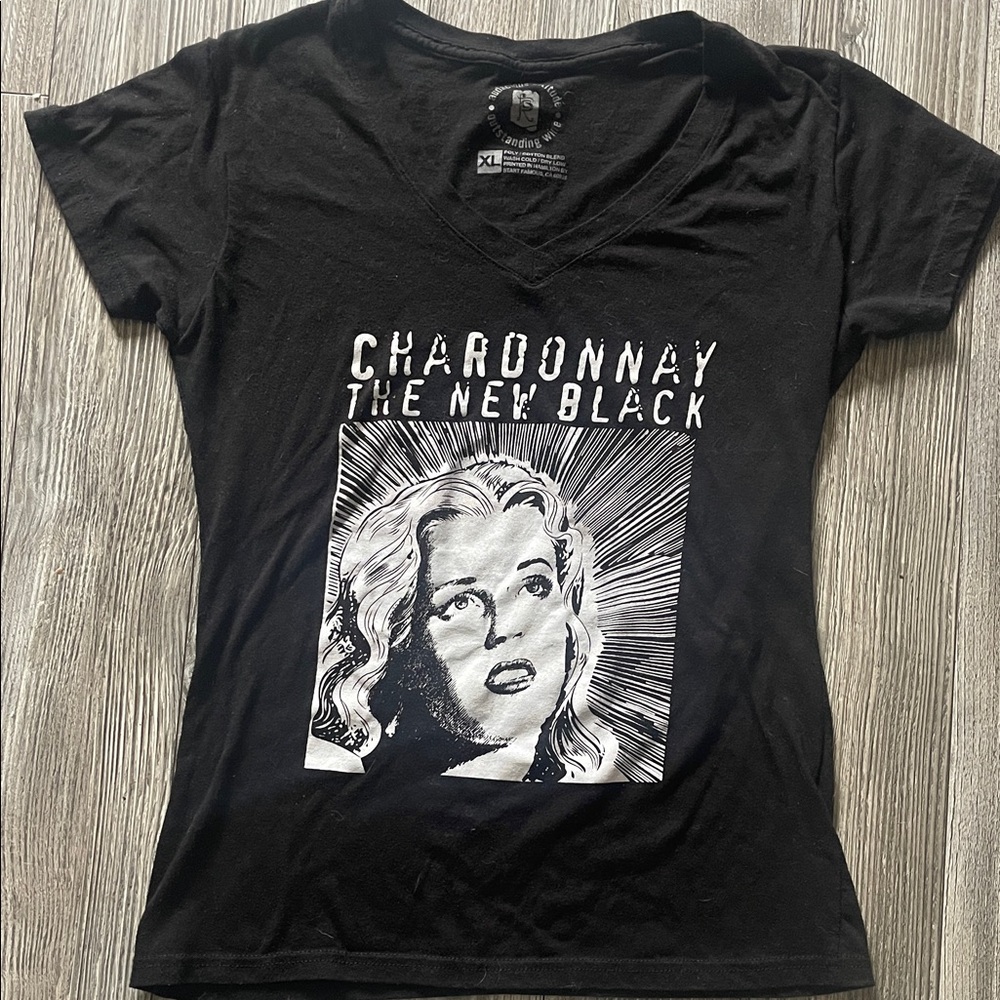 Black Graphic V-Neck T-Shirt “CHARDONNAY THE NEW BLACK”